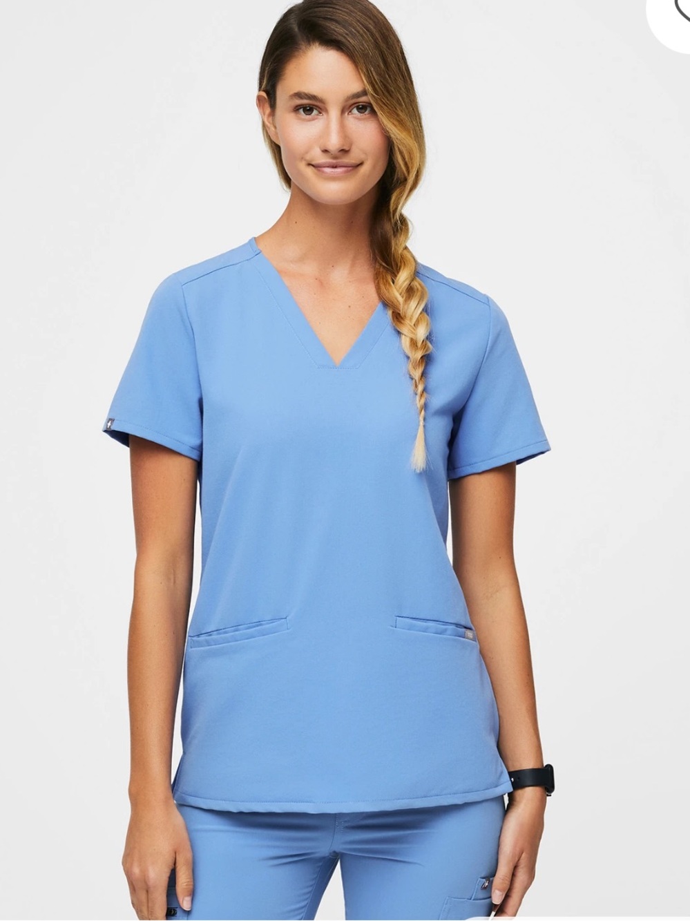 Figs Women's scrub set - M, ceil blue